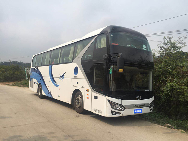 金(jin)龍54座大巴